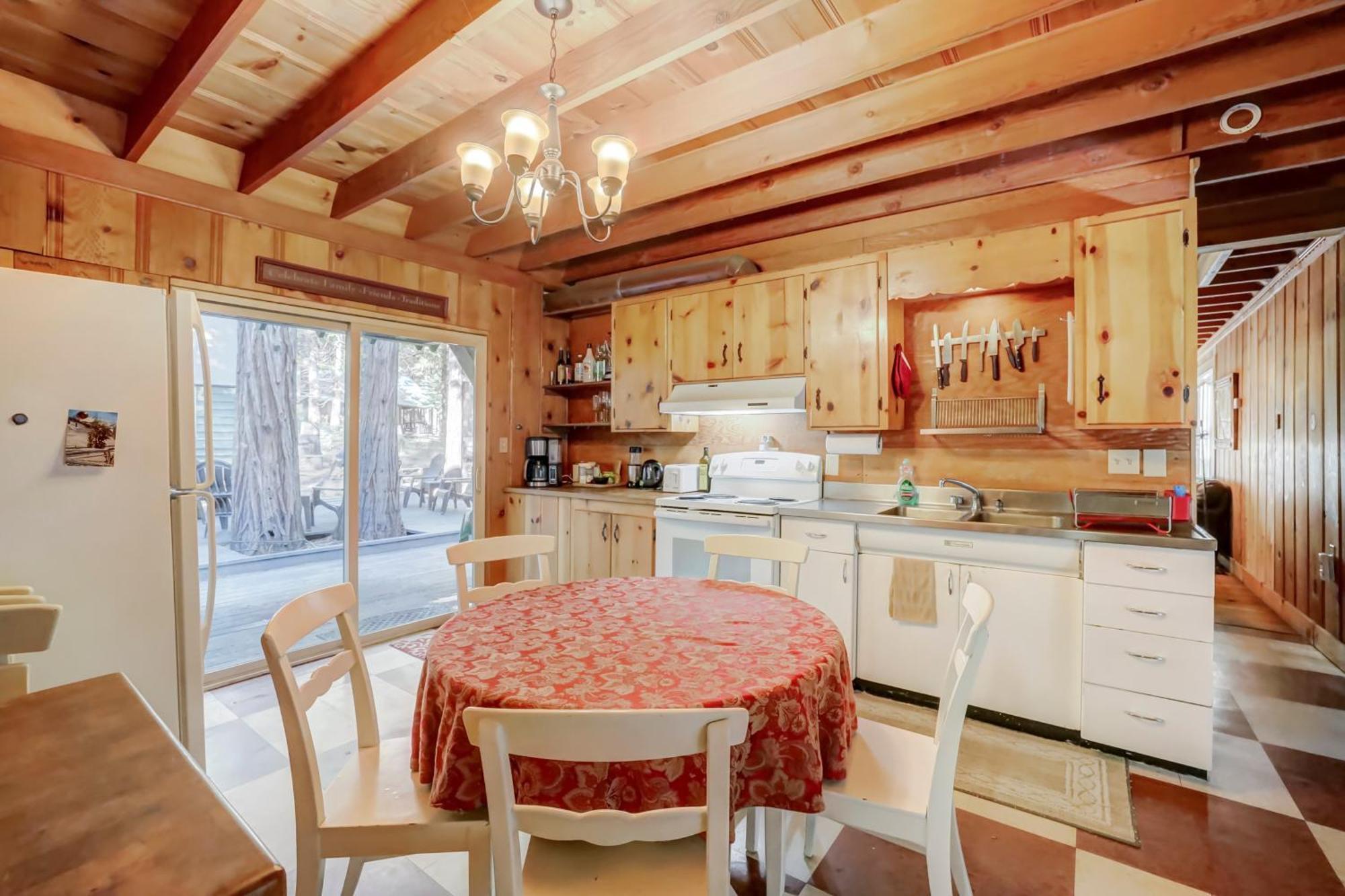 Spacious Classic Cabin Retreat- Near Lassen Mill Creek Extérieur photo